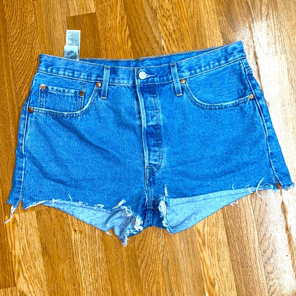 Levi’s 501 Denim shorts. Size 33